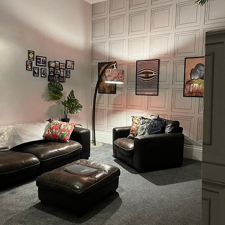 Large Mach Apartment At Pen Y Coed Hall Dolgellau Eksteriør bilde